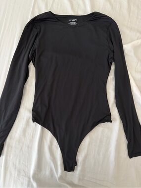 Pumiey Black Long-Sleeve Bodysuit for Women